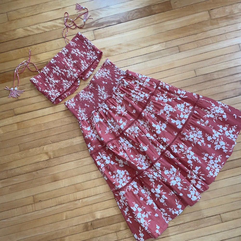 House of Harlow 1960 NWT Linen Skirt and Top Set Smocked Midi Boh… - Picture 12 of 13